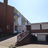 Seite , Tiefgarage Einfahrt